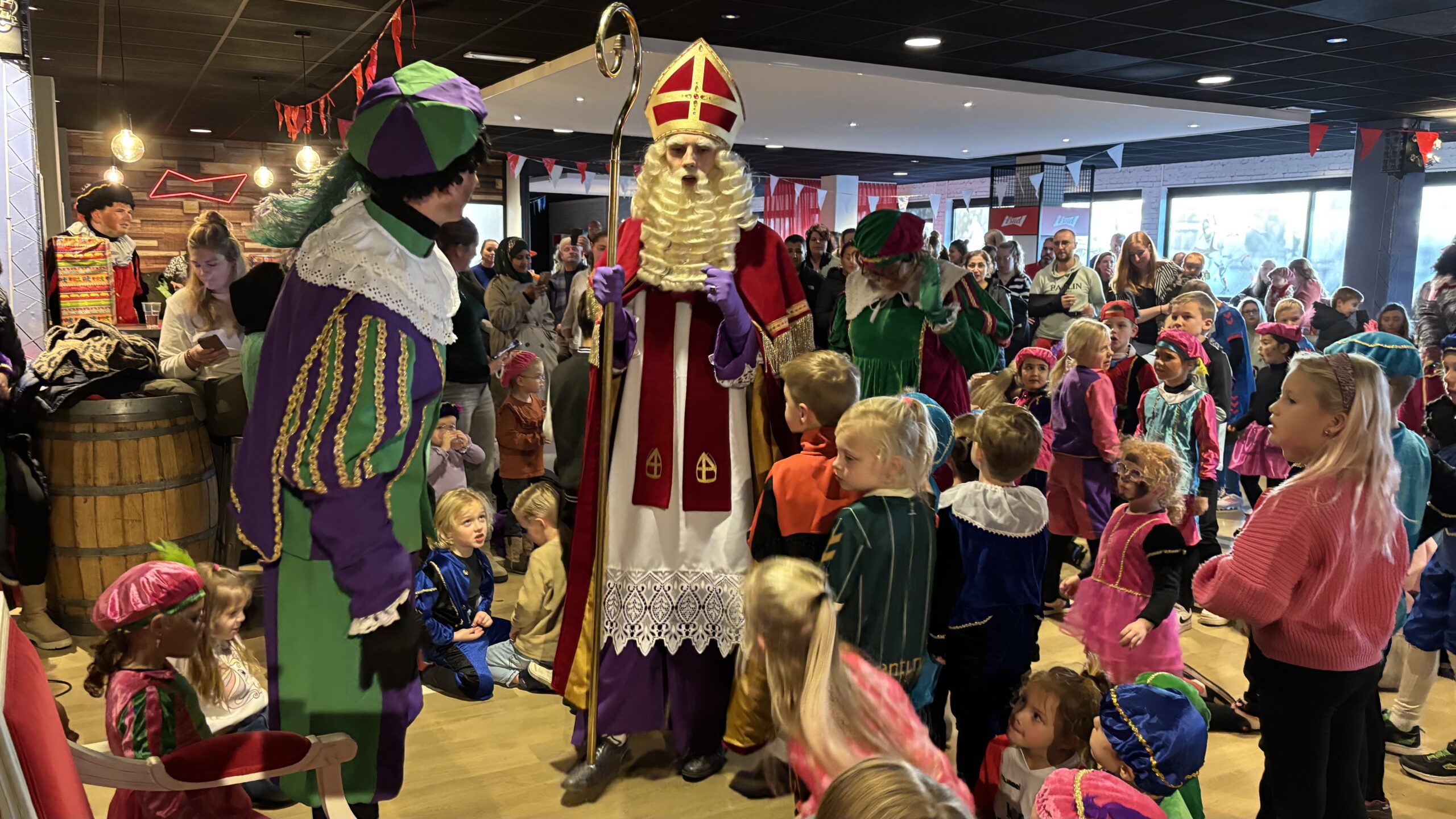 Groot Sinterklaasfeest op De Oude Meerdijk